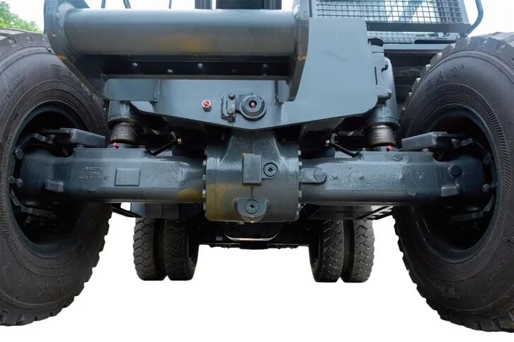 German ZF Drive Axle and Transmission of the Hyundai HW155
