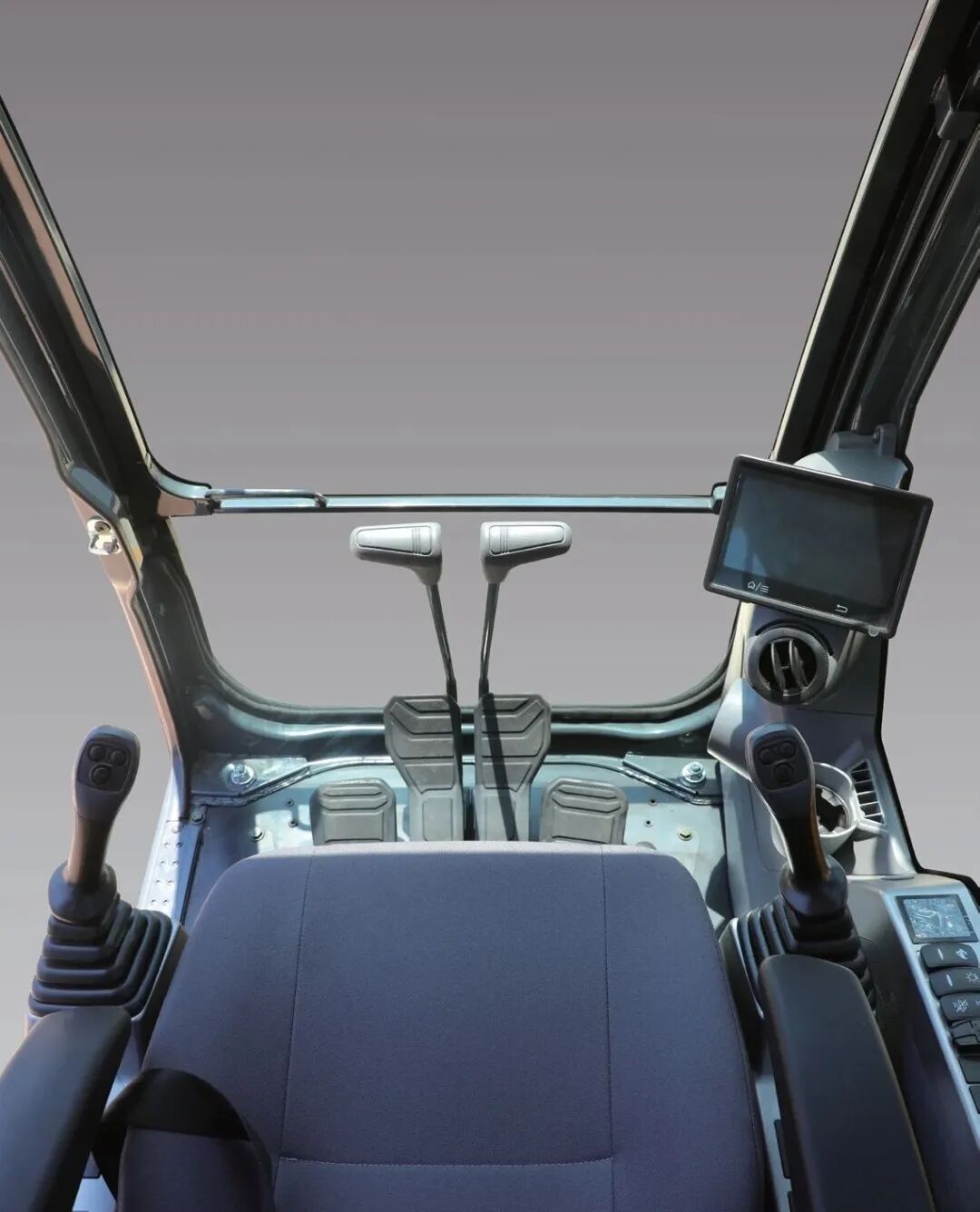 Spacious Cab Front View of the Hyundai HX130 Spacious Cab Front View of the Hyundai HX130